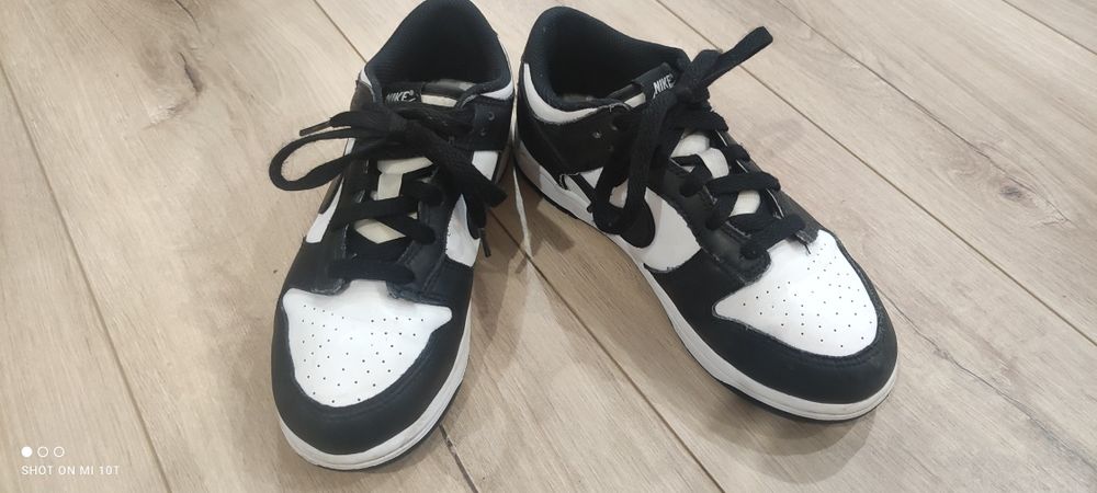 Маратонки Nike, 35 номер