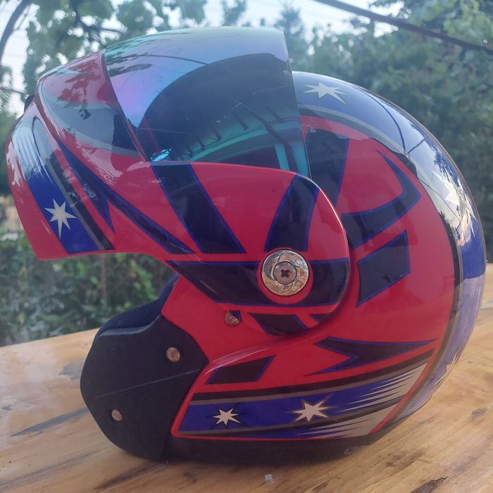 Мото каска,каска