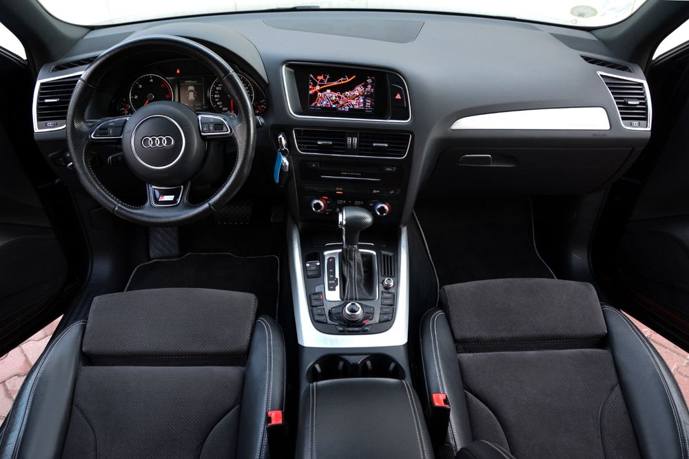 Audi Q5 3×S-line Quattro 2.0 Tdi 177 CP Facelift  2013 Alcantara