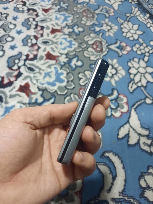 Nokia 6300 silver sotladi