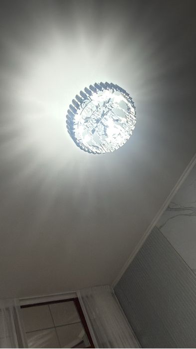 Люстры целые ширина 50 см примерно