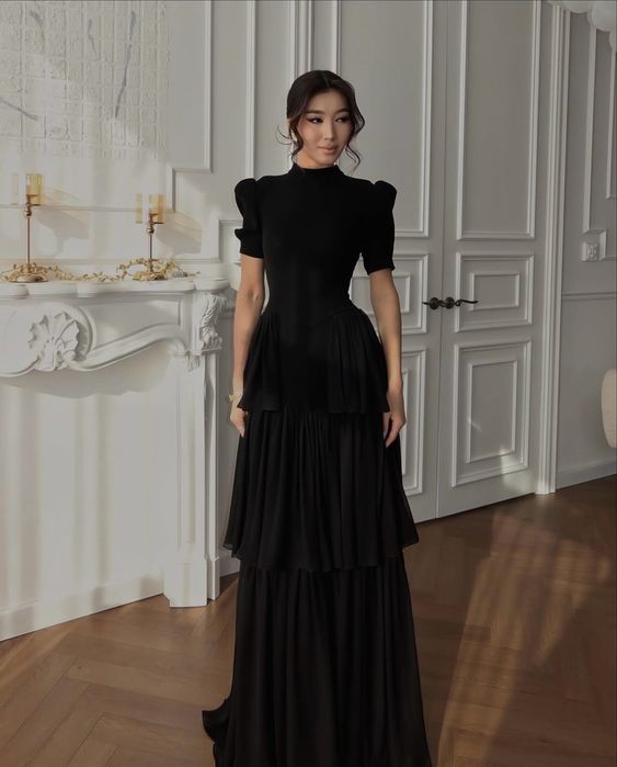 Черное платье от peach.me.kz