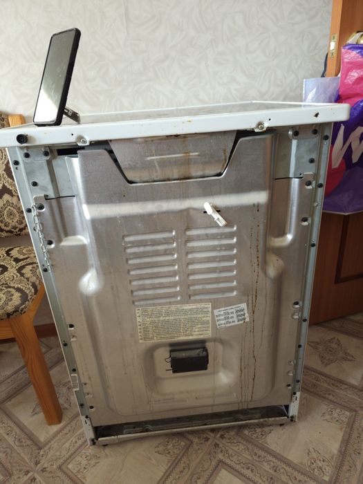 Продам плиту indesit