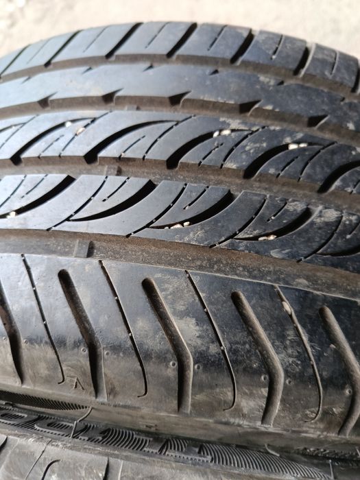 Летни гуми -17цола 205/40-1бр.-60лв."TOLEDO"