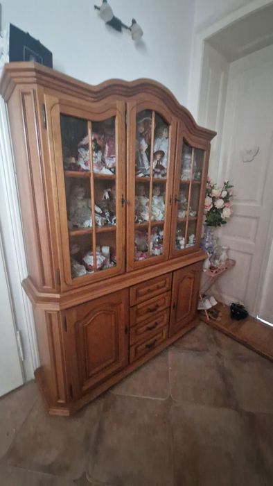 Vitrina lemn masiv