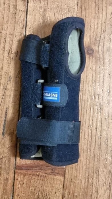 Протектор за китка Thuasne