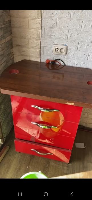 Комплект Кресло тумбочка зеркало для салона красоты