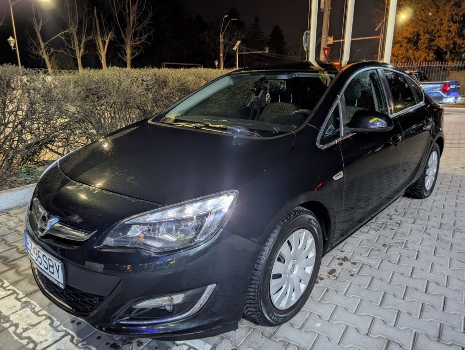 OPEL Astra 2013 — imagine 2