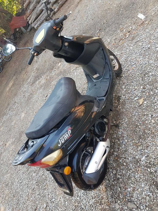 Scuter Kimko motor 49 cm³