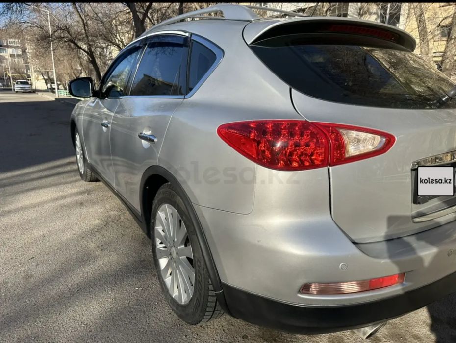 Продам автомобиль Infiniti ex 35