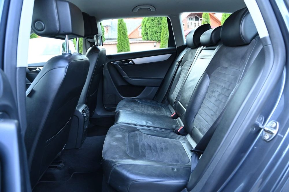 Volkswagen Passat Alltrack VW Passat B7 Variant 2.0 TDI 170 CP | 4Motion (4x4) | DSG | Alcantara