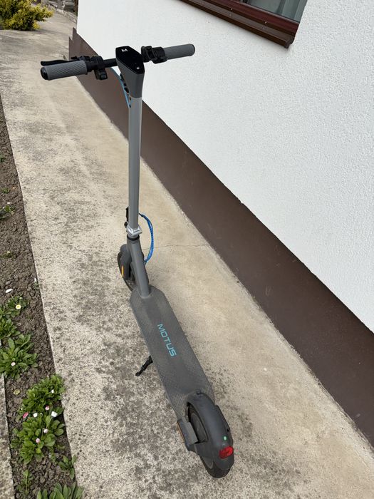 Trotineta electrica Motus Scooty  10 gen 4 350W