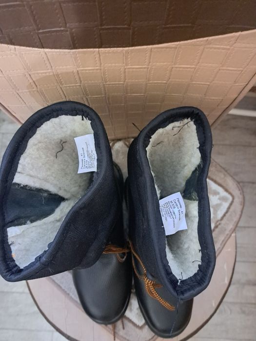 Продам сапоги мужские