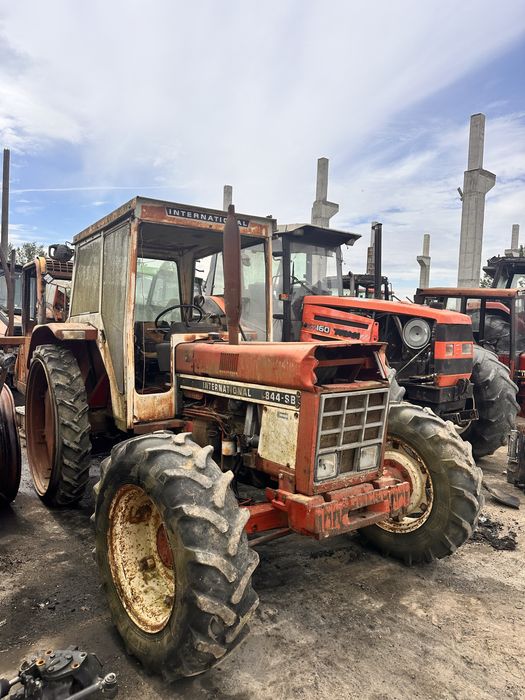 Dezmembrez Case International 834/844sb