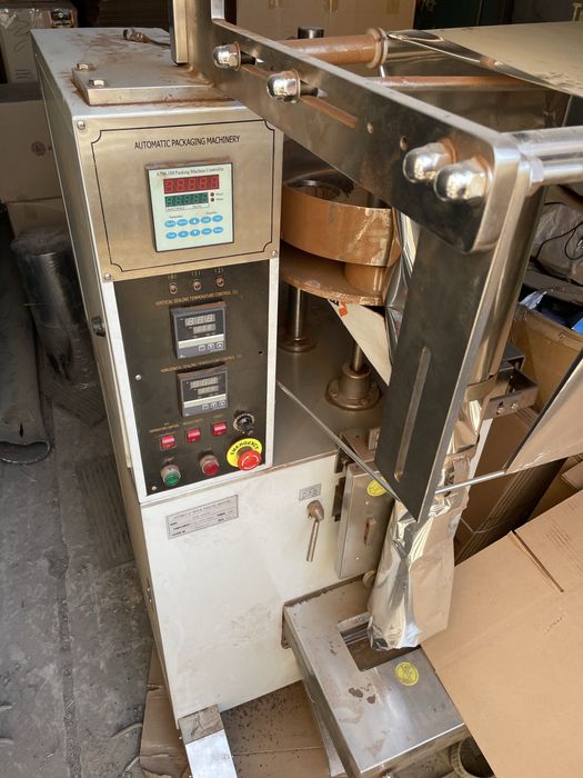 Автоматическая машина для упаковки гранул