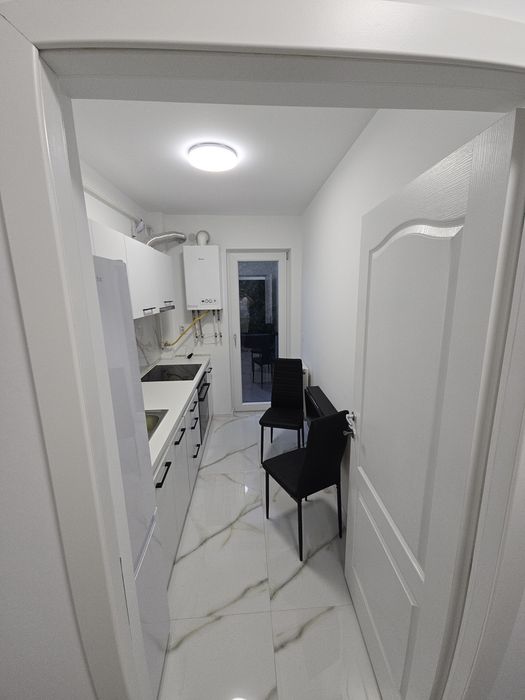 Inchiriez apartament 1 camera