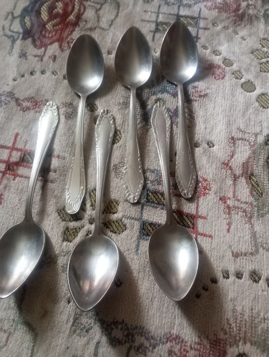 Продам ложки,вилки.