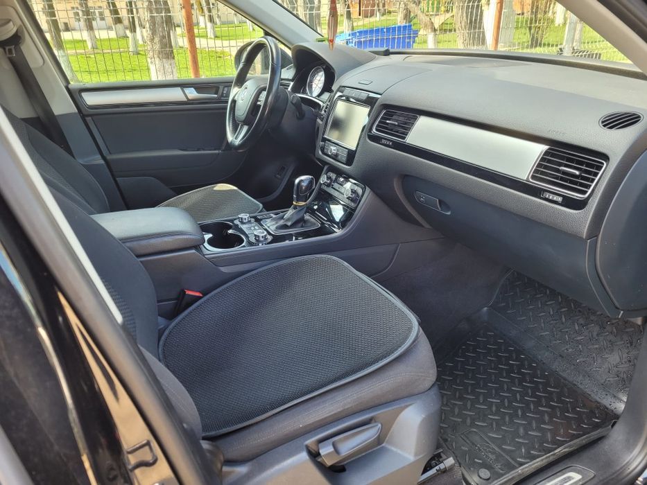 VOLKSWAGEN Touareg 2014 — imagine 3