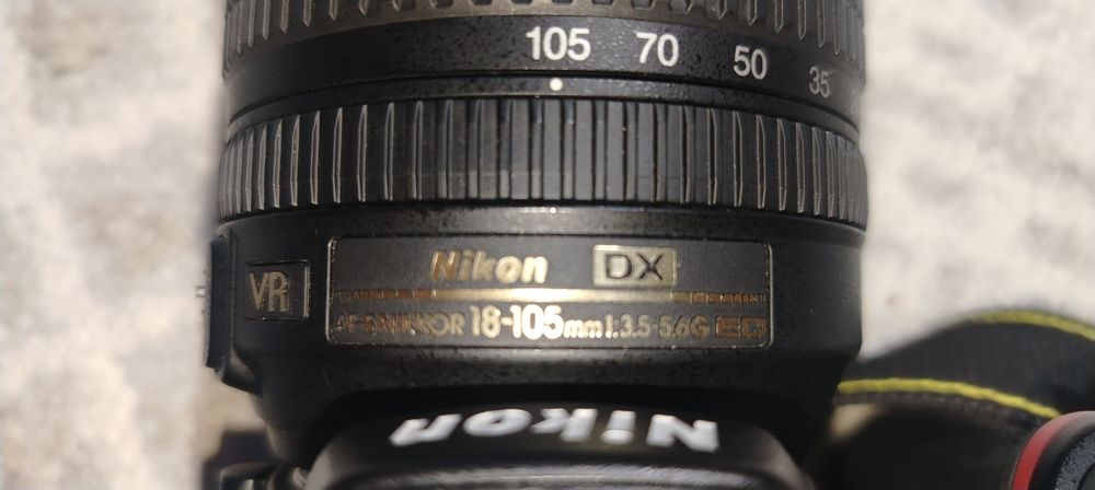 профессиональный фотоаппарат Nikon D5100
