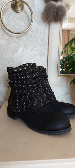 Ботильоны, полусапожки, ботинки 38-39 размер.
