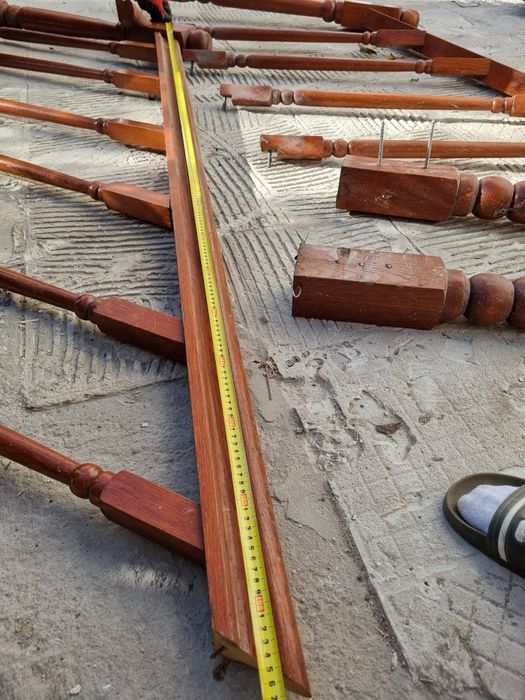 Balustrada din lemn pentru scara interioara