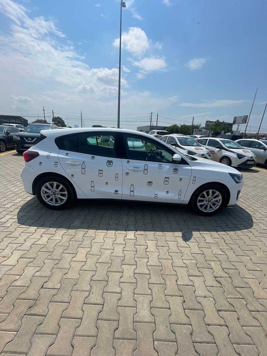 FORD Focus 2022 — imagine 4