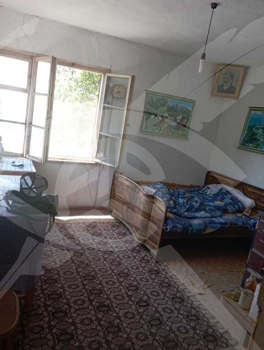 Къща в село Православ!