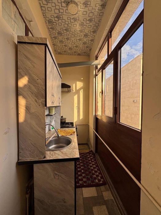 Сдаётся 2х комнатная квартира на 3этаже в районе Шербуддин