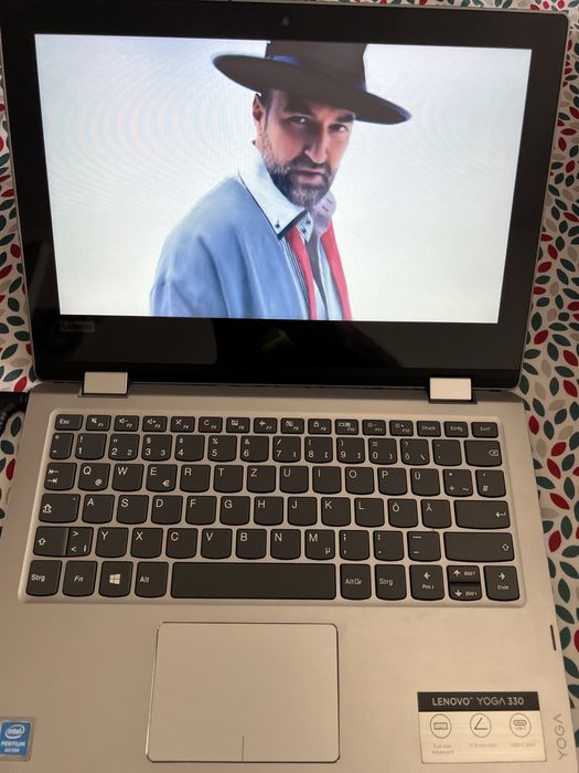 Laptop Lenovo YOGA