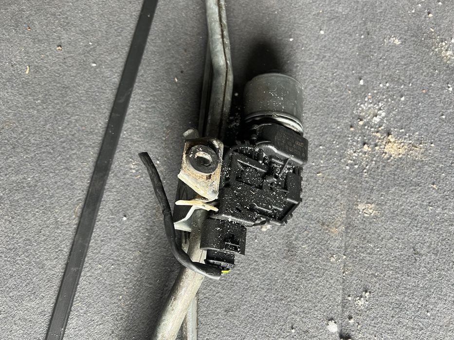 Трапеция дворников на AUDI