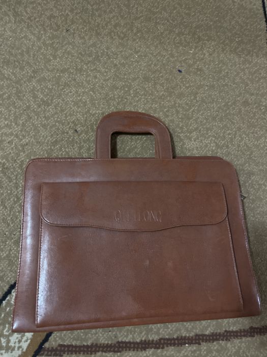 Портфель , папка кожанная