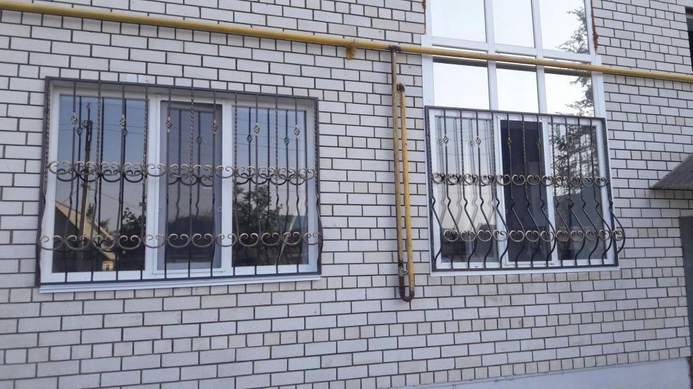 Окна, двери, решетки, варота