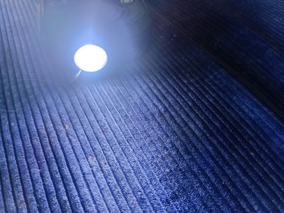 Продам телефон ланд ровер