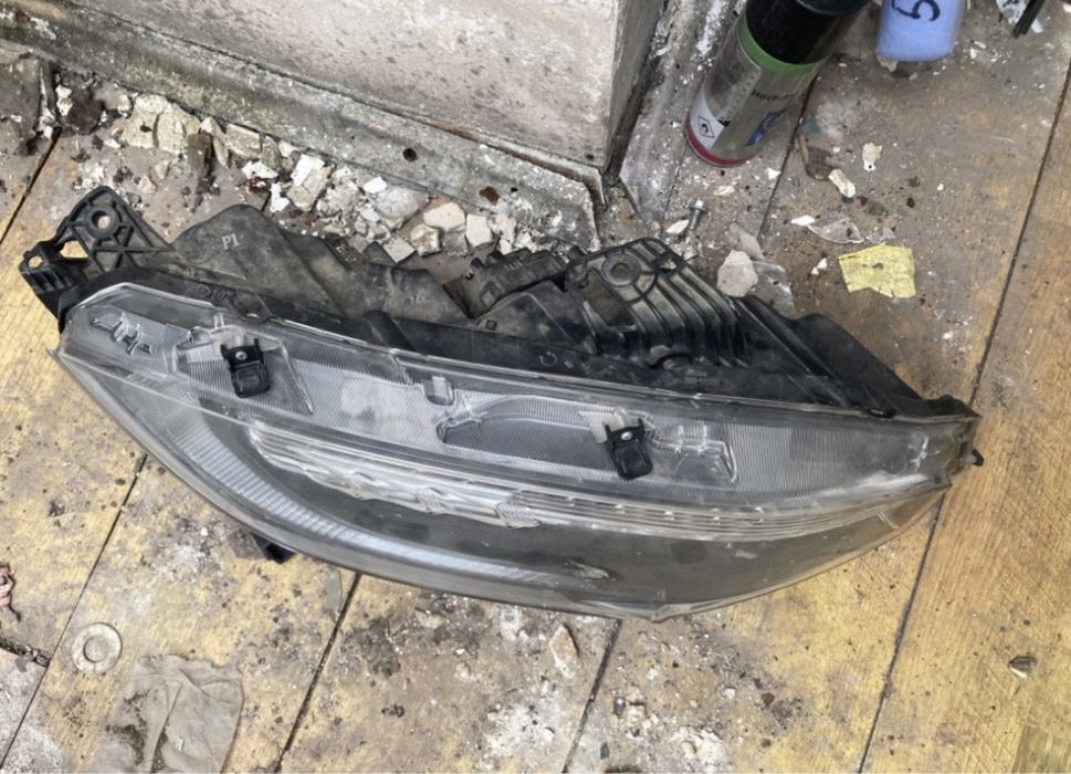Far Honda Civic 10 XX 2016 - 2019 far dreapta led