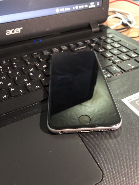 Продам Айфон 6S /32Гб