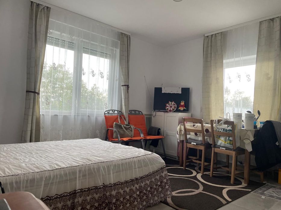 Casa de vanzare in comuna Topolovatu Tare