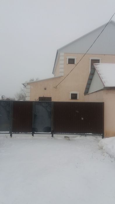 Продам дом два этажа
