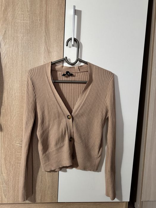 Продам кофты хорошие