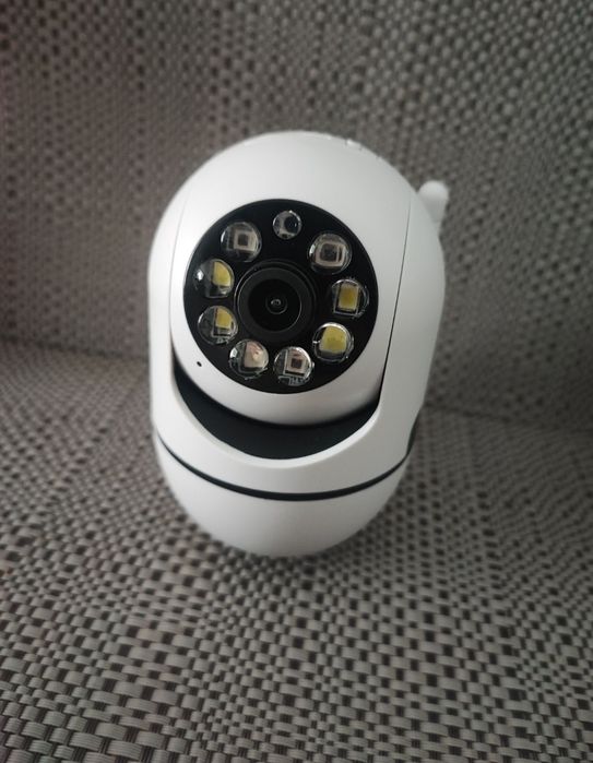 Camera supraveghere + card 64 GB