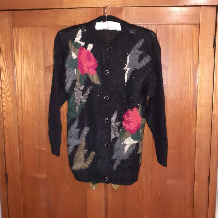 pulover / cardigan din mohair  tricotat manual