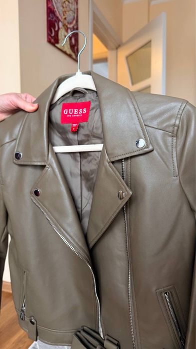 Яке Guess, S размер