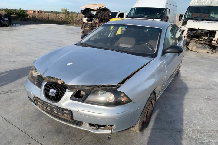 Hayon / Haion cu luneta Seat Ibiza a 3-a generatie 6L
