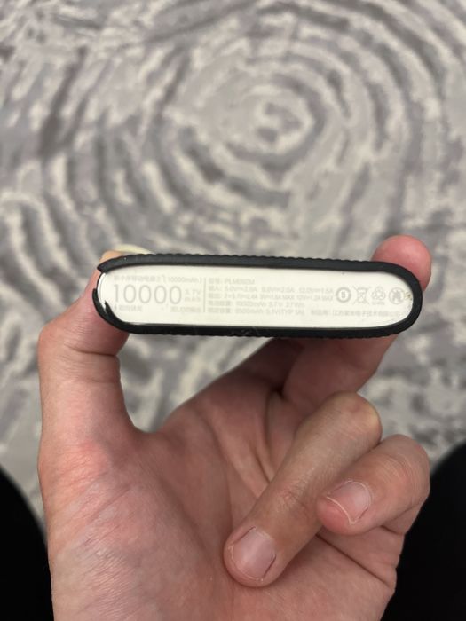 продам power bank xiaomi