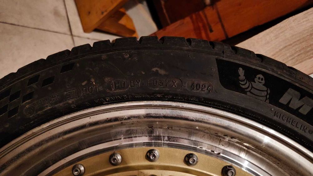 Michellin Pilot Sport 5 - 255/40/R19 DOT 4024 с джанти BBS