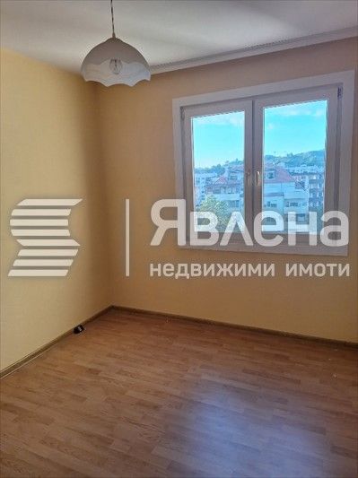Продава се Тристаен апартамент в Благоевград, Еленово 2 - 84 кв.м за 750 €/кв.м - Снимка #2