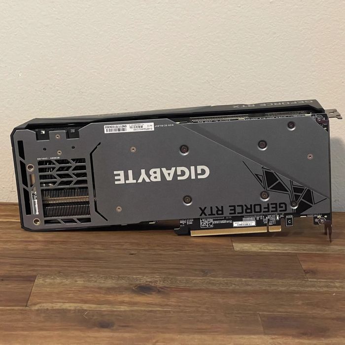 Vand/ schimb Placa Video Rtx 3070 8gb gddr6