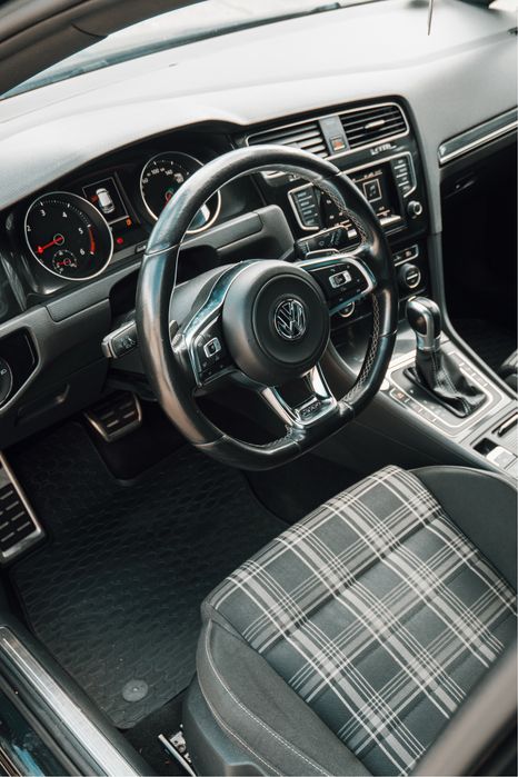 VOLKSWAGEN Golf 2015 — imagine 5
