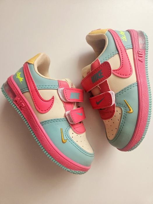 Adidașii mas 25 stare perfecta