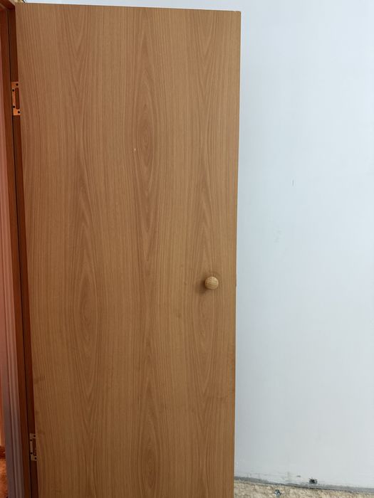 Продам двери по 7000