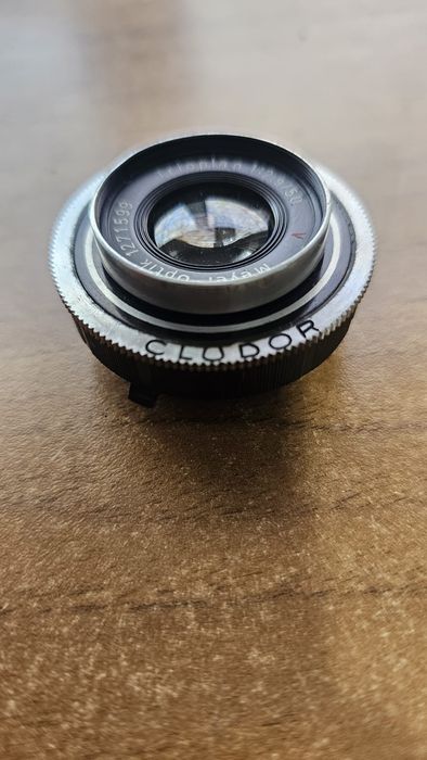 Vând obiectiv Meyer-Optik trioplan 1:2.9/50